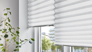 Shades, blinds & window treatments