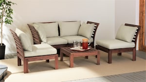 Outdoor sectionals & sofas